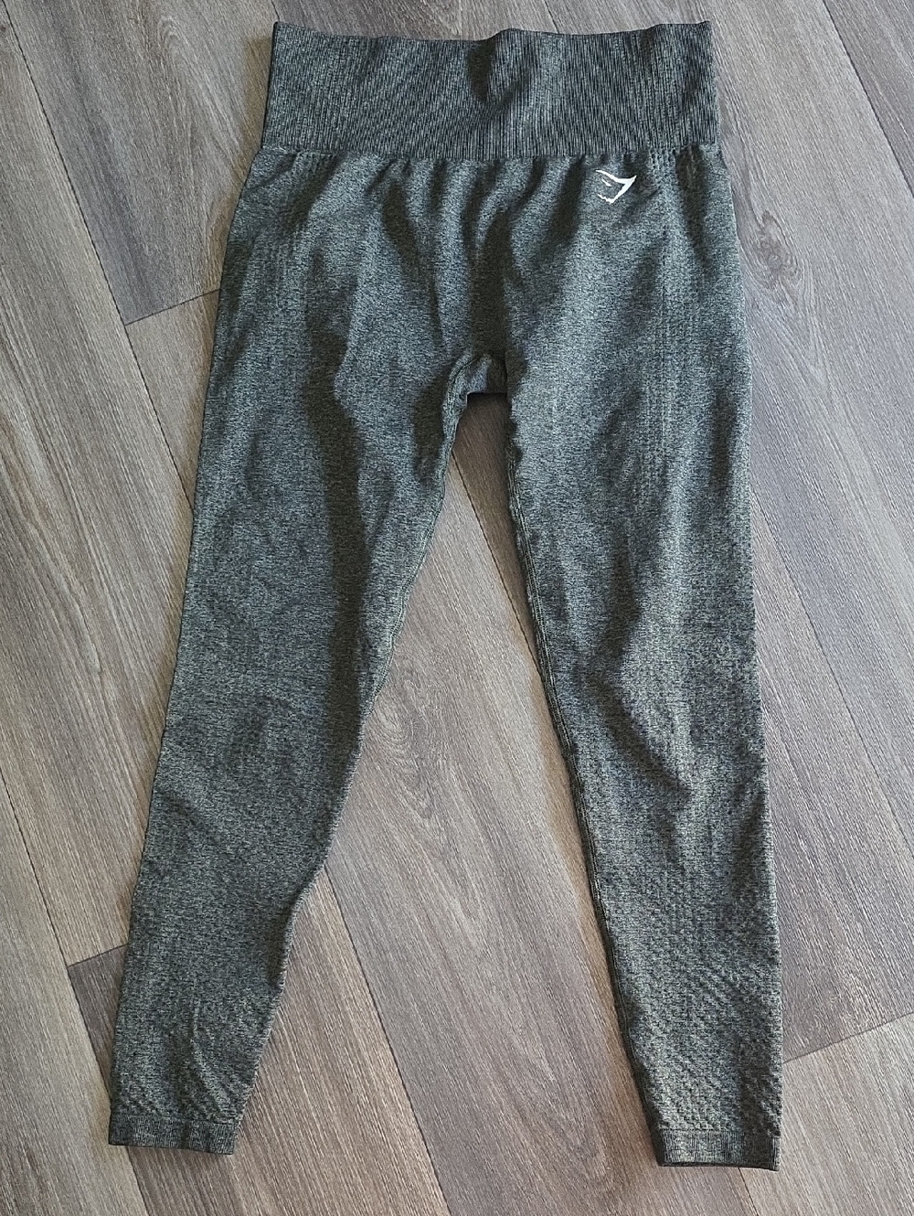 Gymshark Seamless High-Waisted Leggings in Charcoal Gray